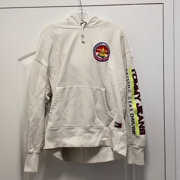 Tommy Hilfiger Other - Vintage Tommy Hilfiger/Tommy Jeans Hoodie